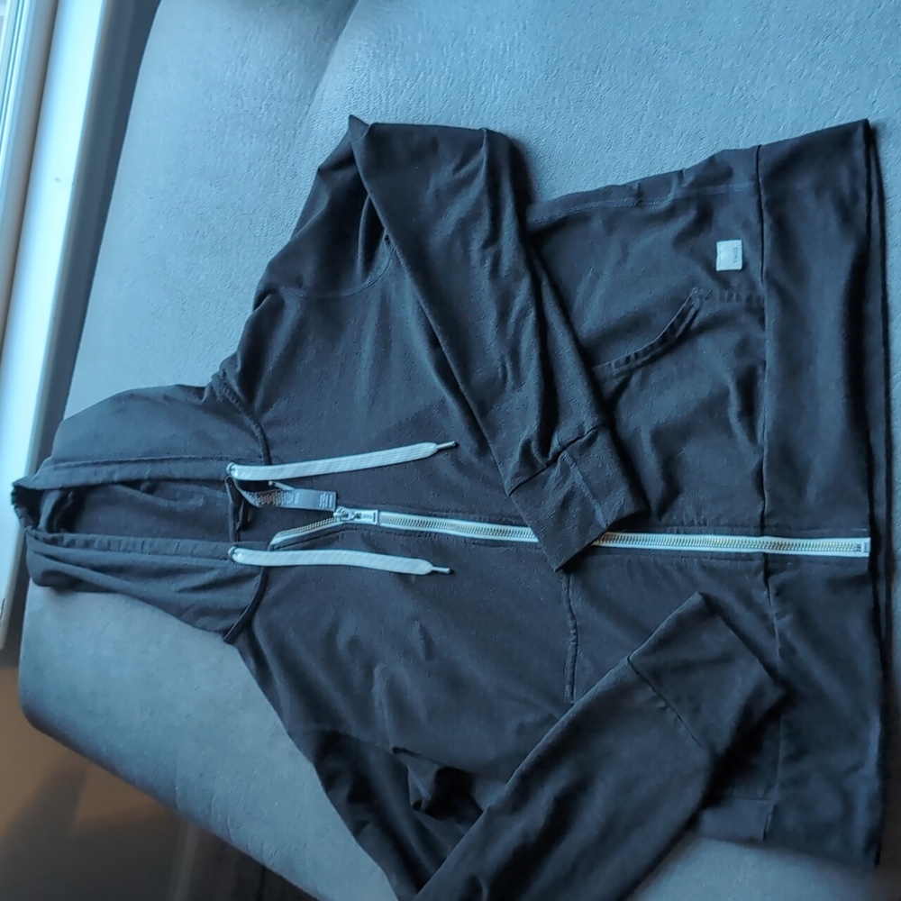 Vuori Dark Gray Medium Jacket